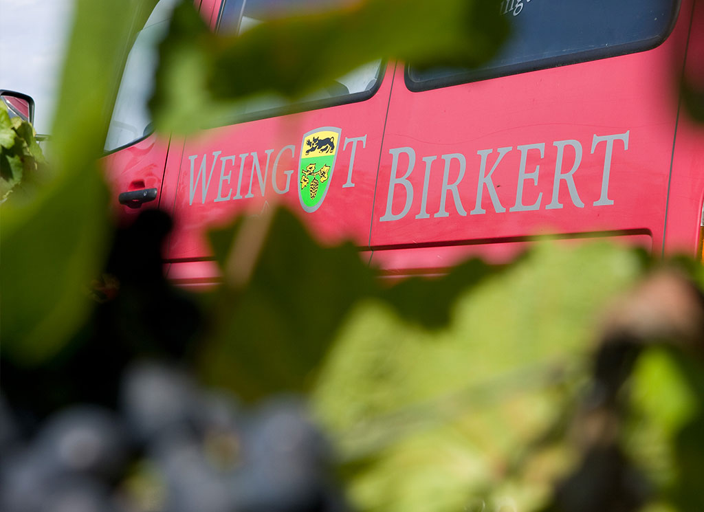 Fahrzeug Weingut Birkert